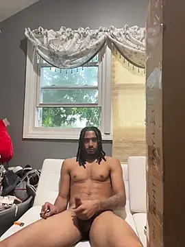 Mellyj053 webcam