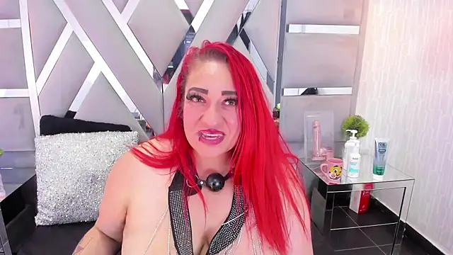 Sarah__Moonx webcam