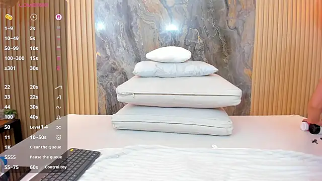 mary_spencer webcam