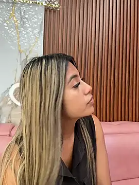 Kimmiebellarie webcam
