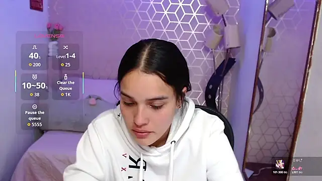 Victoria_Pivet webcam