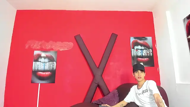 KING_LOVERS1 webcam