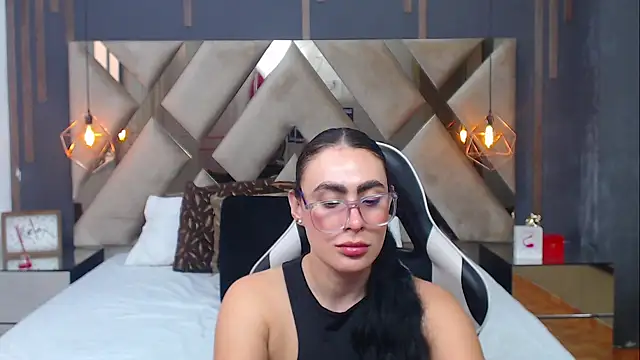 MartinaaFit webcam