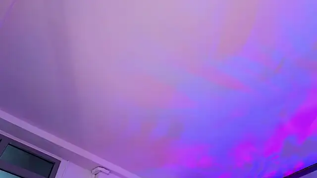 HotBustyBabeX webcam
