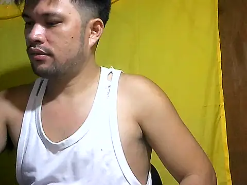 HairyHottestpinoyHandsome webcam