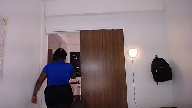 yselahot webcam