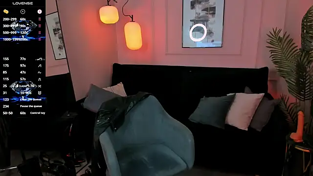 KylieMellow webcam