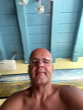 Renebisex live cam on StripChat