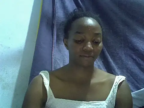 ElianeHot webcam