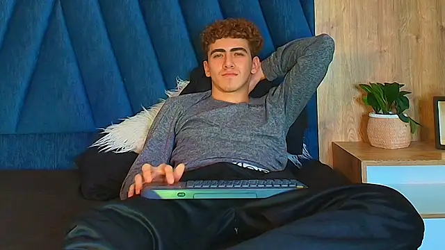 Tyler_Mcrey webcam