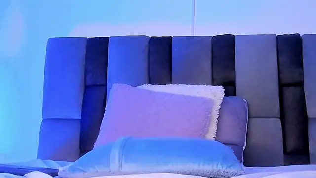 light_eyes_ webcam
