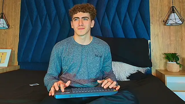 Tyler_Mcrey webcam