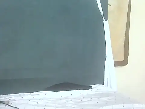 roziebeauty webcam