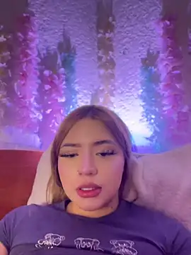 ChloeCollins__ webcam