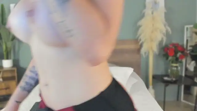 Perfect_design_ live cam on StripChat
