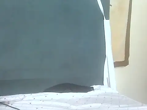 roziebeauty webcam
