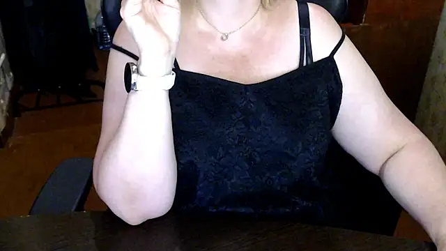 AlisaHot55 live cam on StripChat