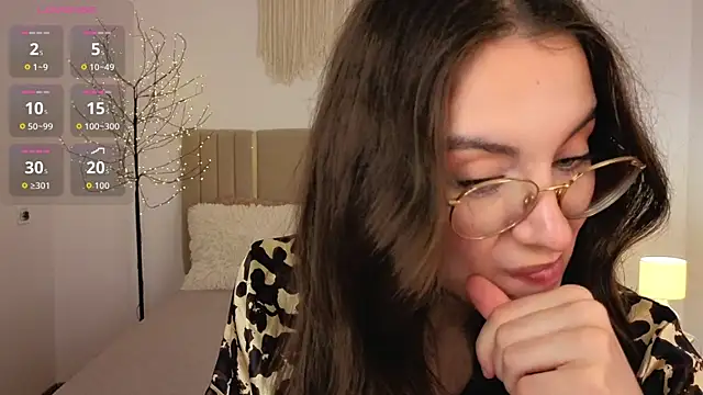 Real_cutie1 webcam