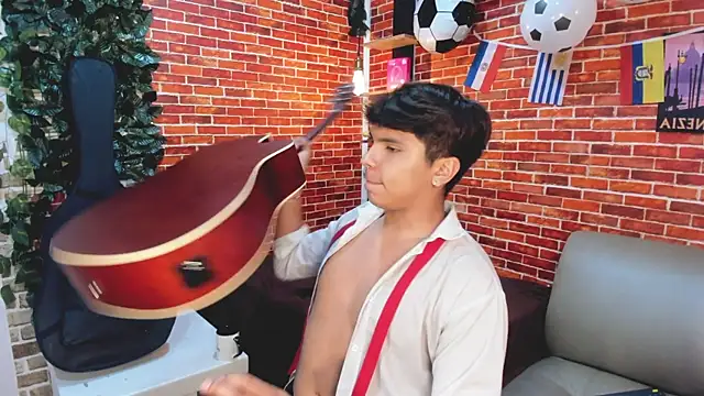 Thiago_Kozak webcam