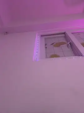 Lov3lily webcam