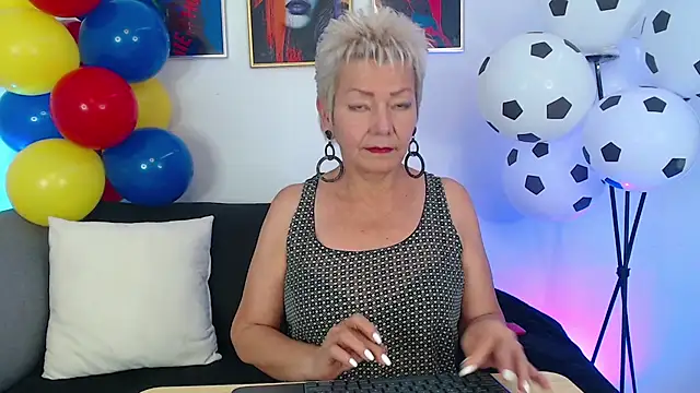 Jacky_Smith1 webcam