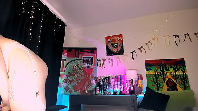 Felicia_Bri webcam