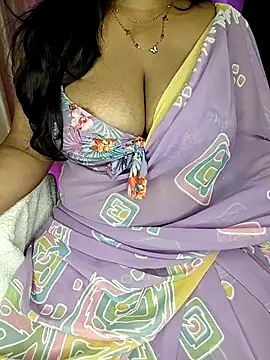 Curvy_Pooja webcam