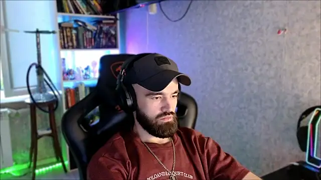 _Serious_Man webcam