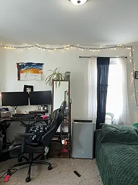 Kittybangerangbang webcam