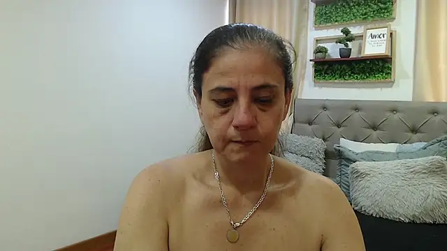 sasi_luna webcam