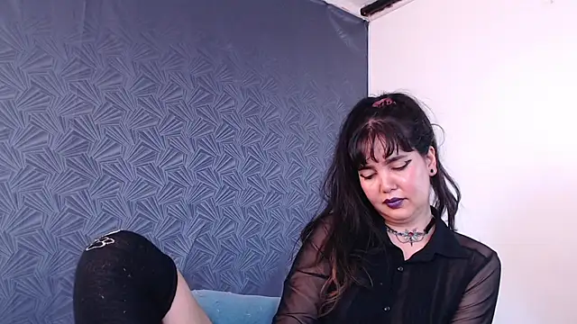 freyja_eter (F milf) - rub pussy +open