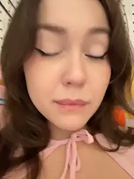 Peachy_Dream webcam