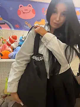 Tisha_Busty webcam