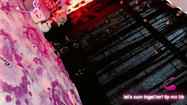 Jadee_Ariell webcam