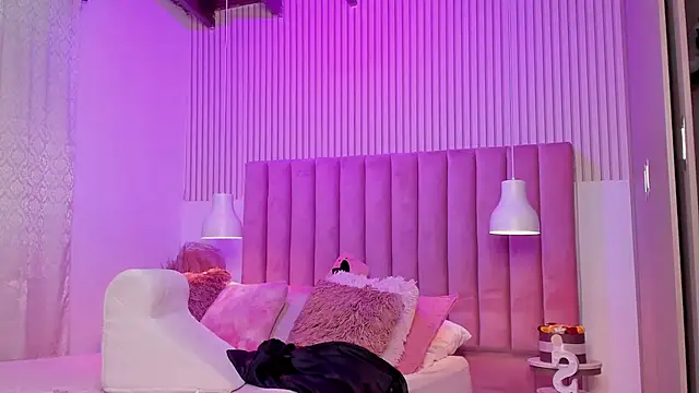 ScarlettDreamss7 webcam