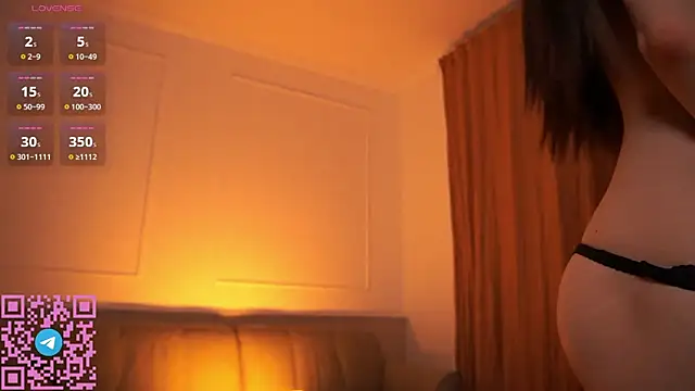 ellie_land webcam