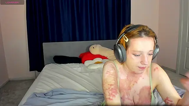 Maya_foxy webcam