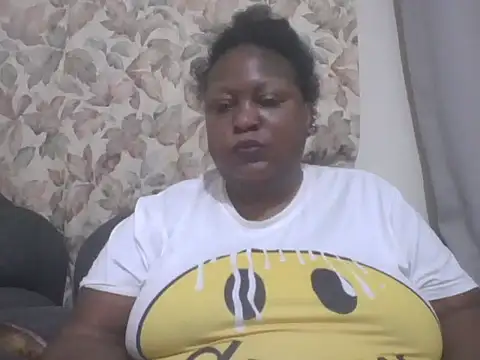 fat_ebonyqueen webcam