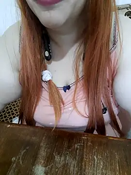 Madam_bezzzoul webcam