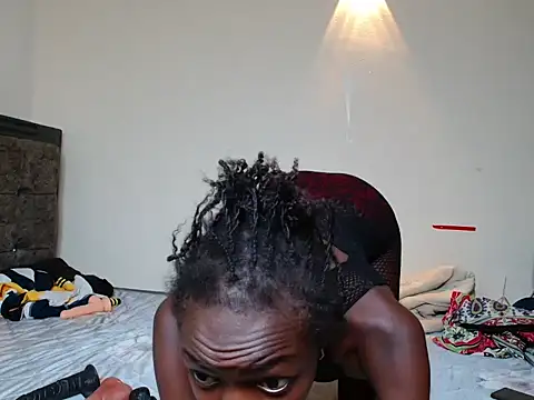 petiteafricanbaddie webcam