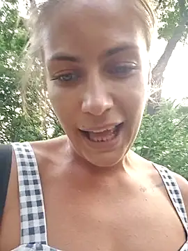 Keli_Jessi webcam