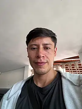 Sexytaty2022 webcam