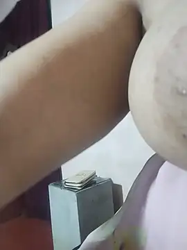 tharu_sweet webcam