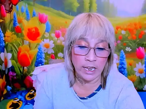 indianroxy webcam