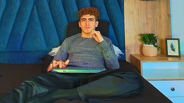 Tyler_Mcrey webcam