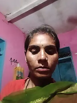Munmun_7 webcam