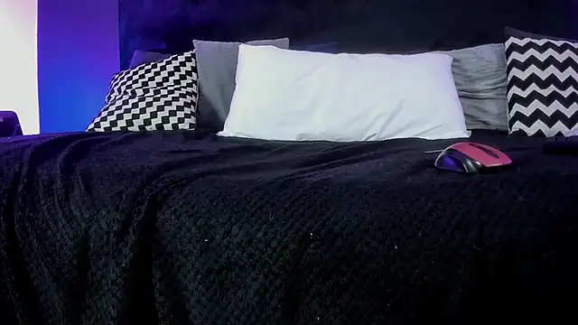 _Jade_16 webcam