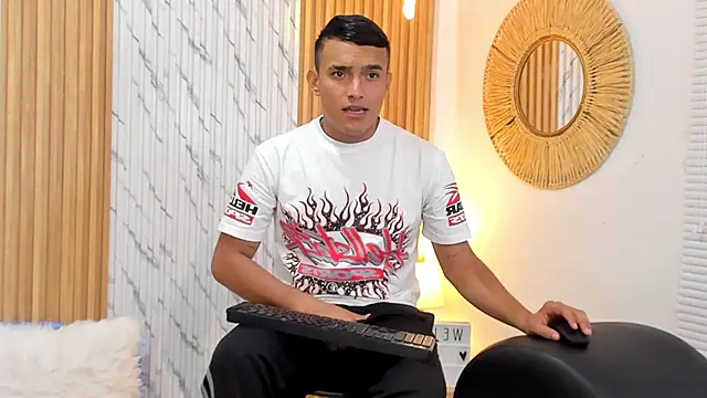 Chris_vega_ webcam