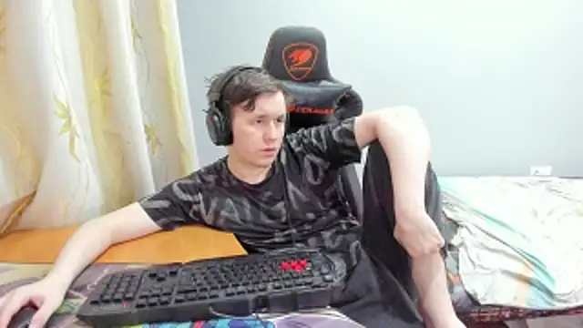 iliaskrislove webcam