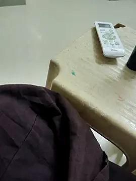 Tamilrojanew webcam